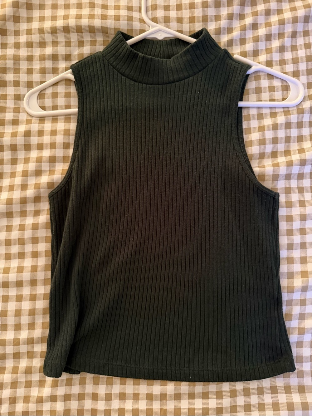 Womenβs Old Navy Sleeveless Ribbed Mock Neck Top - Dark Green